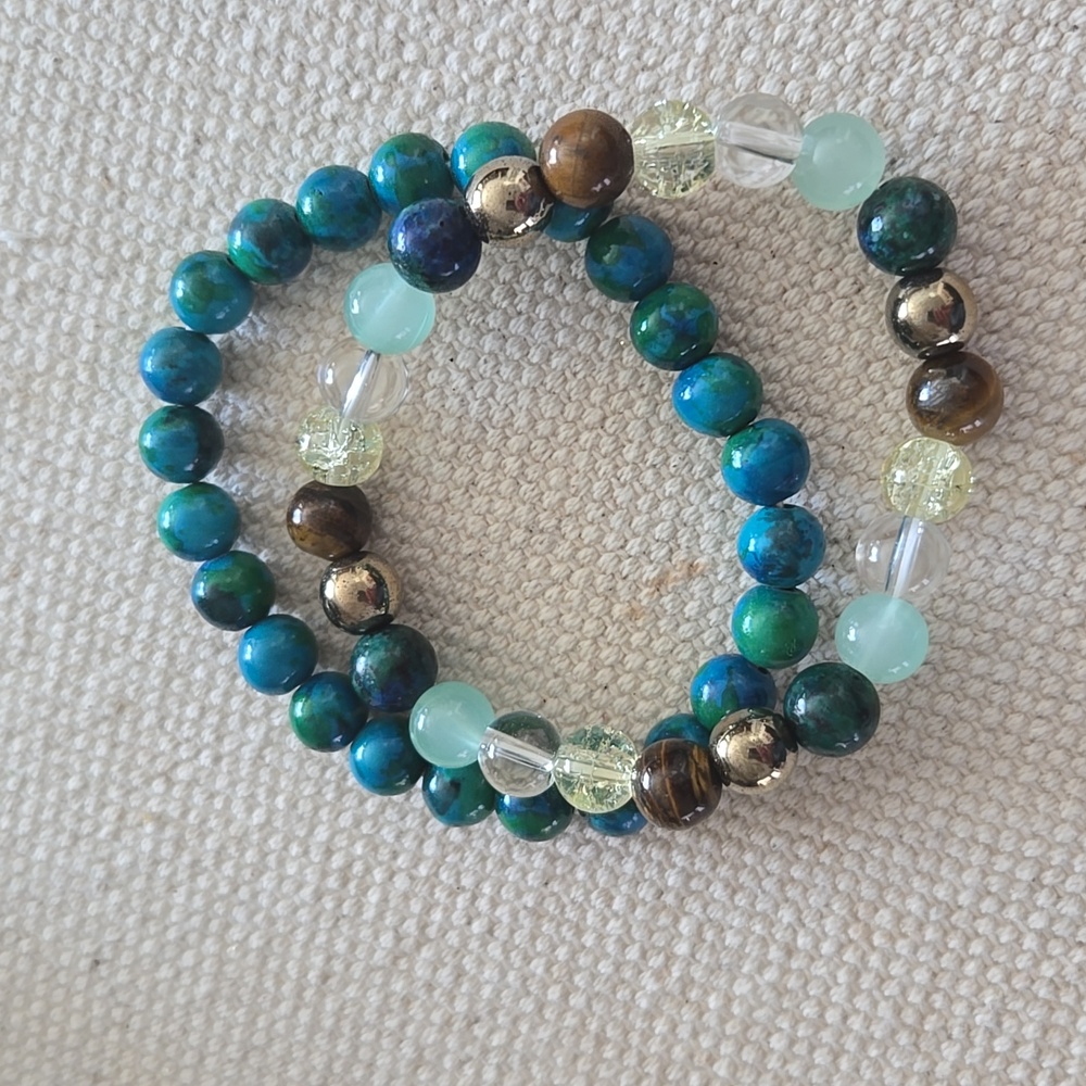 Bundle of 2 new genuine stones bracelets.